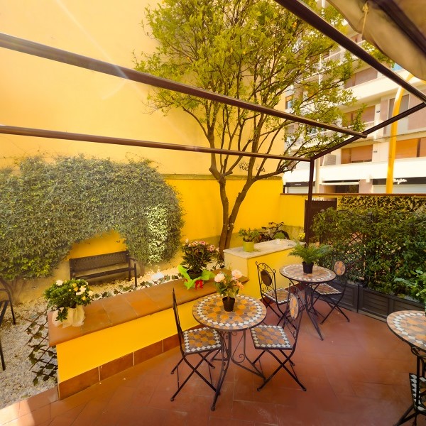 area esterna relax aranceto firenze 03