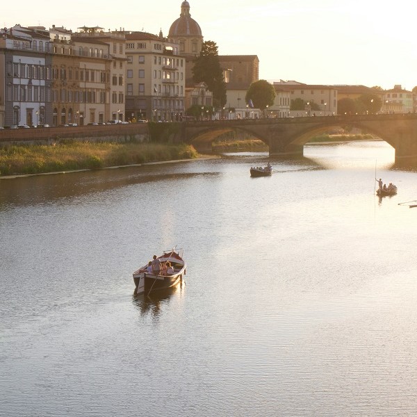 barche fiume aranceto guesthouse firenze